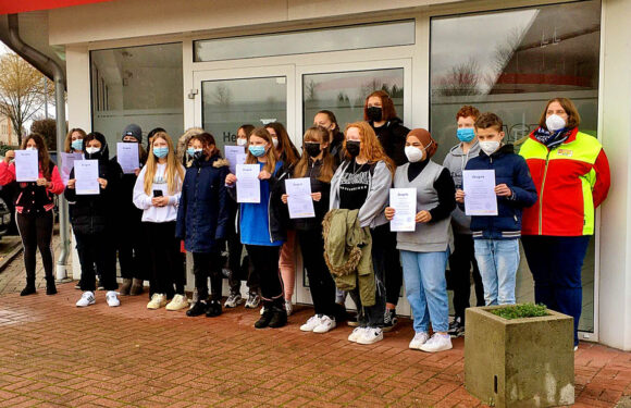 ASB bildet 18 neue Schulsanitäter aus: Neue Schulsanis für Oberschule Bückeburg und IGS Helpsen
