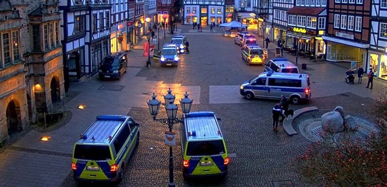 Verlauf „weitestgehend friedlich und störungsfrei“: Festnahme bei „Corona-Spaziergang“ in Rinteln