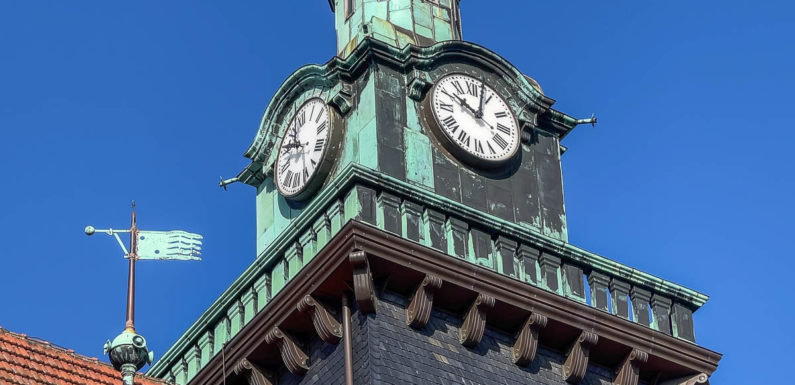 Bückeburg: Gästeführung mit Rathausbesuch und Turmbesteigung