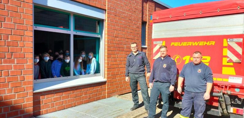 IGS Schaumburg und Feuerwehr Stadthagen spenden für die Ukraine