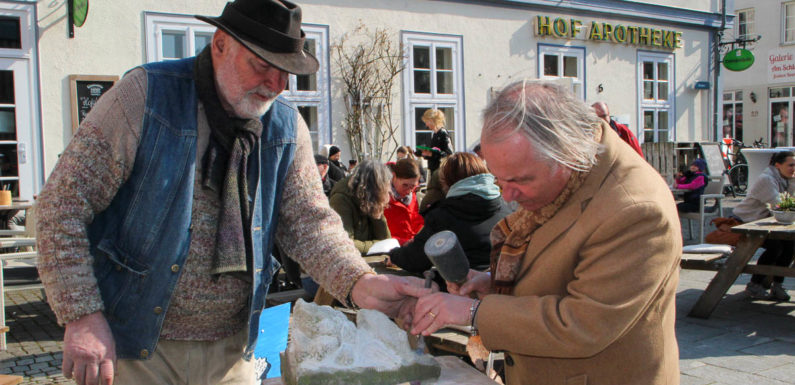 Kunst-Erwachen auf dem Marktplatz: „OpenArt“ meldet sich aus Winterpause zurück