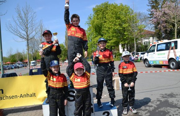 Ladehemmungen der Stadthäger beim Kartslalom in Rinteln an der Weser