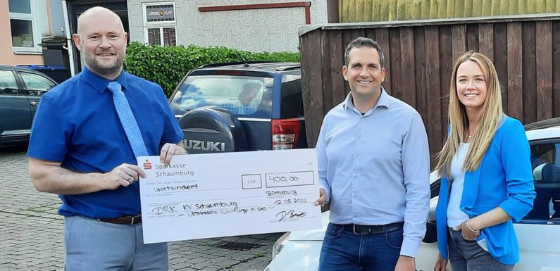 Glücksrad bringt 400 Euro an Spenden fürs DRK