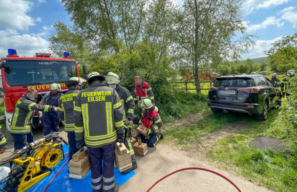 Ahnsen: Mann von Auto überrollt