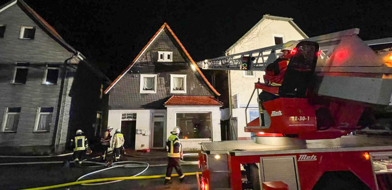 Obernkirchen: Feuer im Fachwerkhaus in der Neumarktstraße ausgebrochen