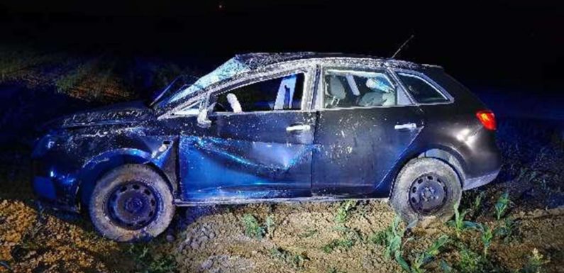 Rinteln/Auetal: Beifahrer zieht während der Fahrt die Handbremse – Auto überschlägt sich