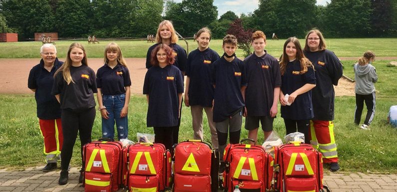 Samariter unterstützen Crosslauf der IGS Helpsen: Gut ausgebildete Schulsanitäter helfen vor Ort