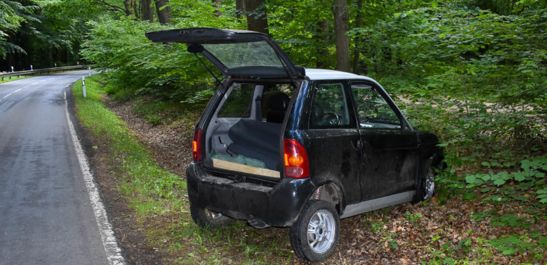17-jähriger Microcar-Fahrer bei Auhagen von der Straße gedrängt