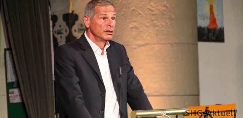 „Demokratie braucht mutige Menschen“: Journalist Georg Mascolo spricht auf Jahresempfang der Landeskirche