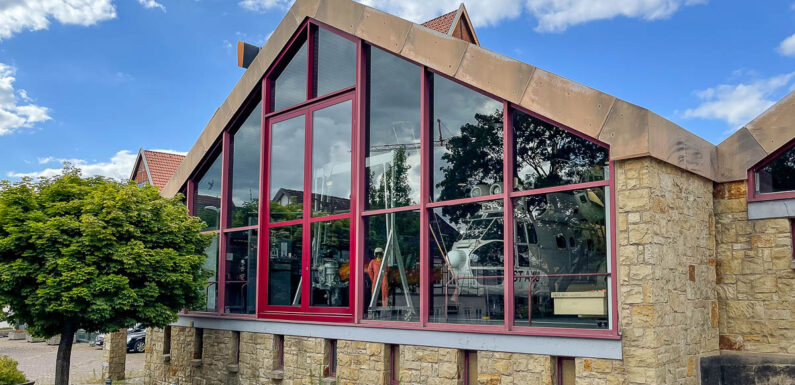 Transport zum Hubschraubermuseum Bückeburg: Verkehrseinschränkung und Vollsperrung am Sablé-Platz