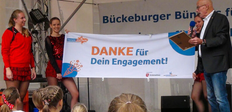 Überraschung für Bückeburger Rock’n’Roller des TSC Blau-Gold Röcke