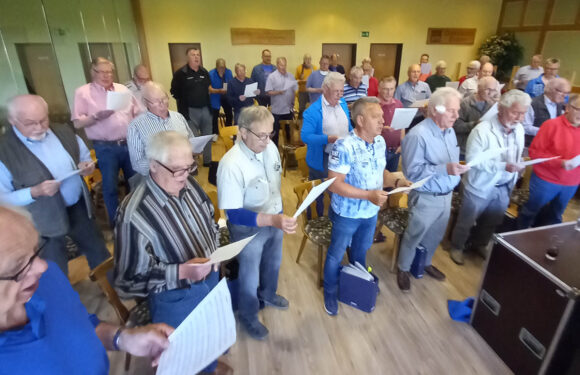 Erfolgreicher Start beim Männerchor-Mitmach-Projekt: „Los geht ́s!“