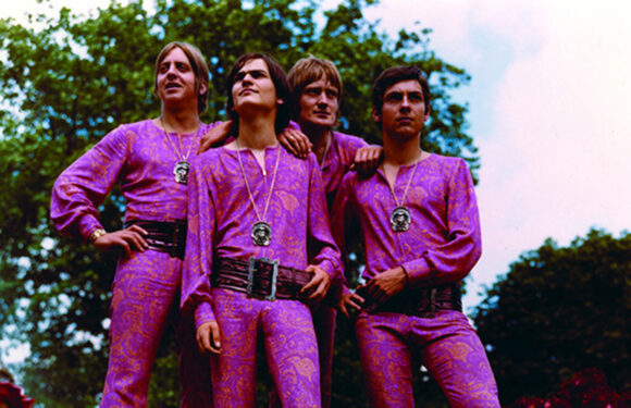 Eine Zeitreise in die 60er Jahre: Schaumburger Band „The Loving Hearts“ spielt in Bad Eilsen