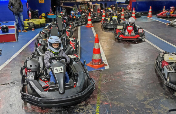 Kartfahren verbrennt Kalorien: Stadthäger Motor Club stärkt sich nach Indoor-Training