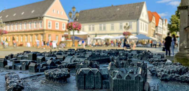 Gästeführung „Krieg und Frieden“ und Fahrradtour ums alte Bückeburg