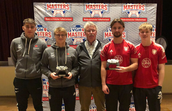 SV Nienstädt 09 und SG Nenndorf/Riehe vertreten NFV-Kreis Schaumburg beim VGH Masters