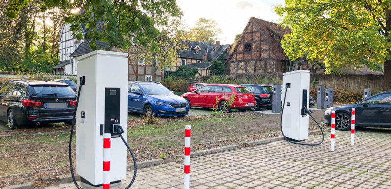 20 neue Ladepunkte: Stadt Bückeburg und Stadtwerke fördern E-Mobilität mit Erweiterung der städtischen Ladeinfrastruktur