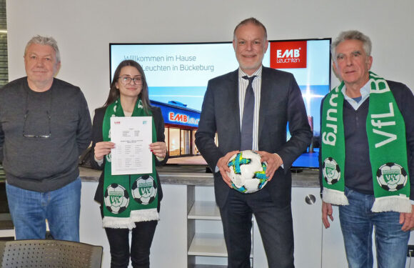 Präsident des VfL Bückeburg bei Vorbereitungstreffen zum EMB-Cup