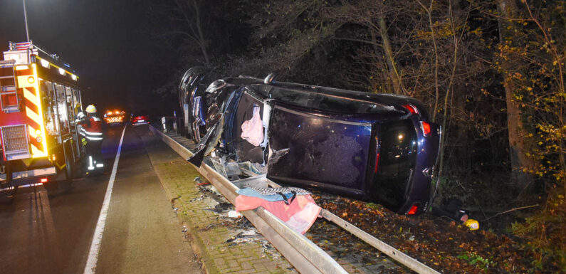 Schwerer Unfall nach Wendemanöver auf der B83 bei Bückeburg