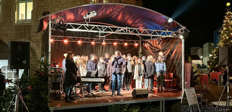 Weihnachtsmarkt „Bückeburg glüht auf“ ist feierlich eröffnet