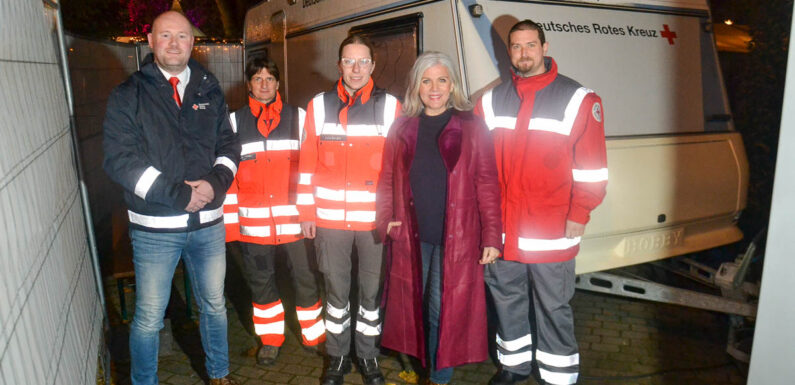 DRK leistet mit 102 Helfern über 908 ehrenamtliche Stunden auf dem Weihnachtszauber
