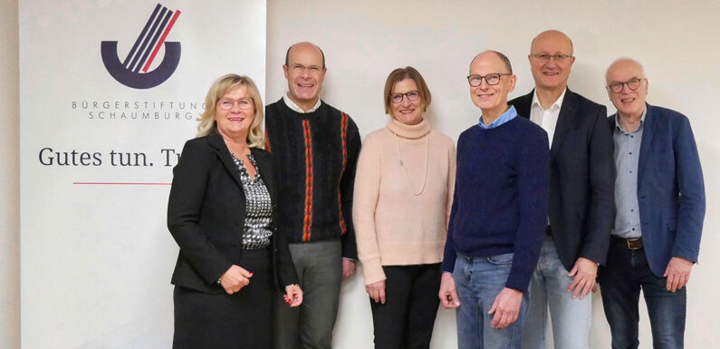 Bürgerstiftung Schaumburg sorgt für Wasser unter dem Kiel der Schwimmausbildung