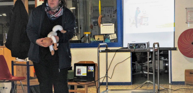 Erste-Hilfe–Kurs mit Selbstschutzinhalten für Eltern