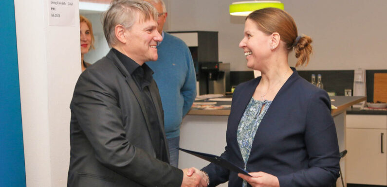 Förderung soll Einbindung der Bürger verbessern: Regionalministerin überbringt Förderbescheid für Stadthagen