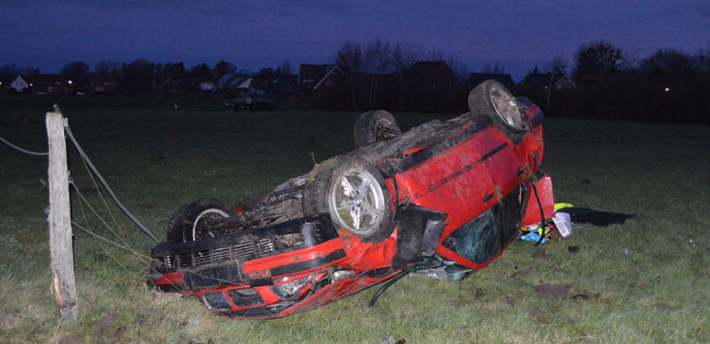 BMW schleudert von der Straße und überschlägt sich: Zwei Schwerverletzte bei Unfall zwischen Gelldorf und Südhorsten