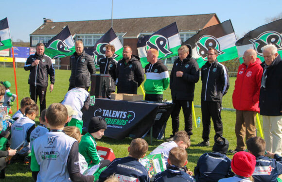 Kicken bei Kaiserwetter: Hannover 96-Fußballschule beim VfR Evesen erneut ein großer Erfolg