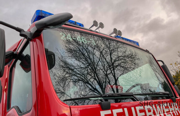 Lindhorst: Mit Grablaterne Brand auf Wiese verursacht?