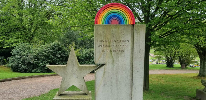 Gedenkgottesdienst für Eltern und Familienangehörige von Sternenkindern