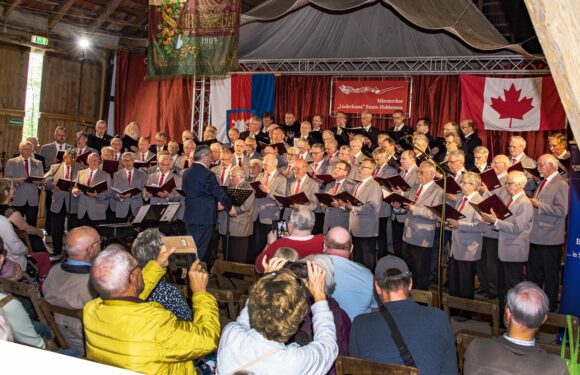 „Liederkranz“ Enzen-Hobbensen: Chor- und Musikfestival in Obernwöhren begeistert Hunderte von Besuchern