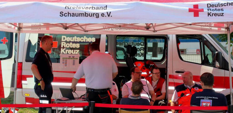 Gute Zusammenarbeit der DRK-Helfer beim Tag der Bundeswehr