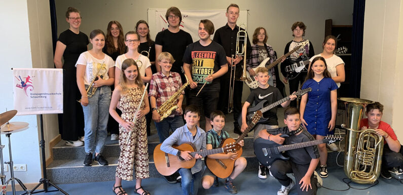 „Young Professionals Schaumburg“ stellen sich vor: Premiere in der Kreisjugendmusikschule (KJMS)