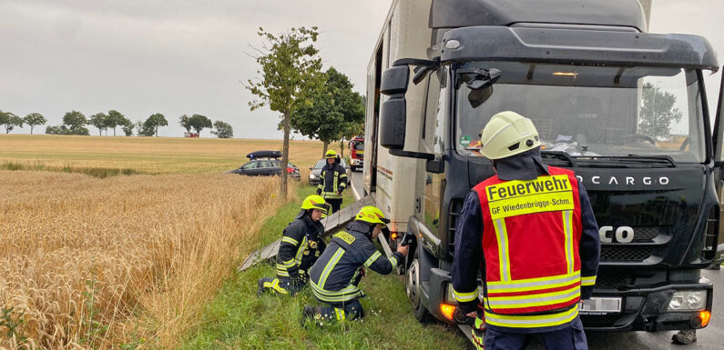 Feuerwehren werden zu LKW-Brand nach Wiedenbrügge alarmiert