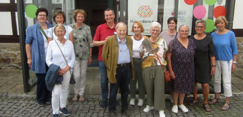 Demenzbegleitung: Neue ehrenamtliche Helfer gesucht