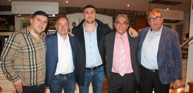 Mit Biomasse die Herausforderungen der Zukunft meistern: Profiboxer Marco Huck will in Bückeburg investieren