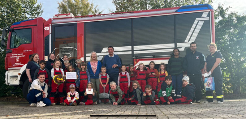 „Geburtstagskind“ spendet Geld an Kinder- und Jugendfeuerwehr