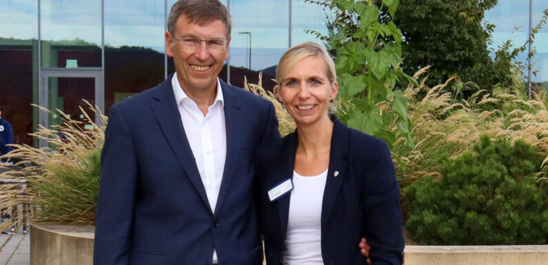 Dr. Lutz Dammenhayn in den Ruhestand verabschiedet / Neue Wege in der Fachabteilung für Kardiologie