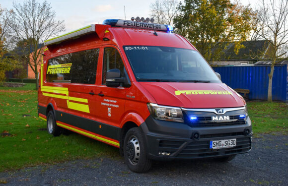Neuer Einsatzleitwagen für Feuerwehren der Samtgemeinde Sachsenhagen