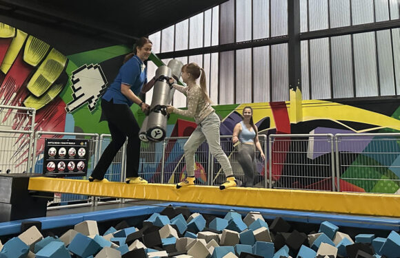 Klettern, Möhren und Kinder-Kulleraugen: Jugend des TVE Röcke unterwegs im Trampolinpark