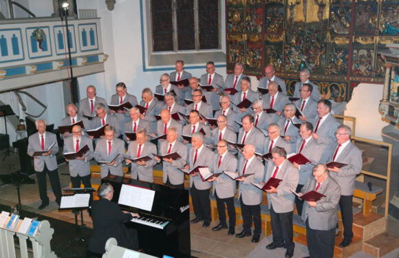 „Liederkranz“ Enzen-Hobbensen: Musikalische Einstimmung auf das schönste Fest des Jahres
