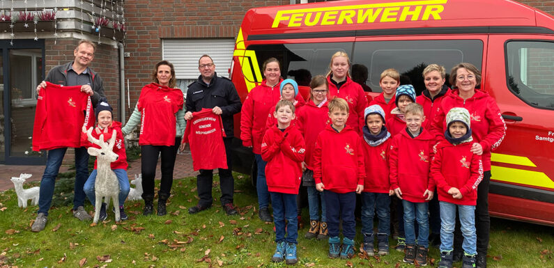 Pullover und Poloshirts für die „Feuerameisen“ in Wölpinghausen