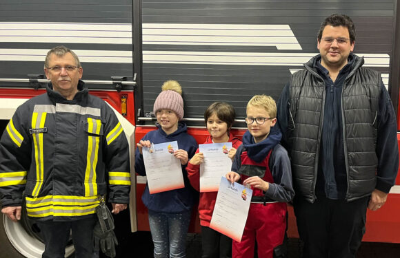Fit für die Jugendfeuerwehr: Erfolgreiche Abnahme des Kinderfeuerwehrabzeichens Flori 3