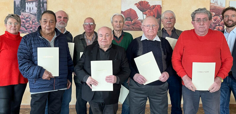 50 Jahre und mehr in derselben Krankenkasse: BKK24 ehrt langjährige Mitglieder