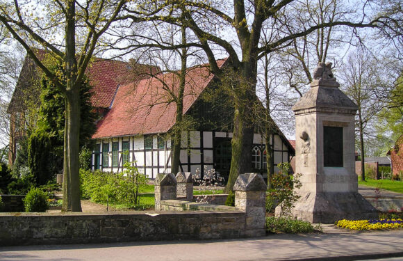 Öffentliche Führung bei der Museumslandschaft Wilhelm Busch in Wiedensahl