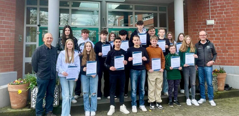 Erfolgreiches Bewerbungstraining von Reinhard Stemme an der IGS Schaumburg