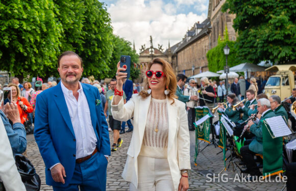Ein Hauch Portugal auf Schloss Bückeburg: Die 24. Landpartie ist feierlich eröffnet