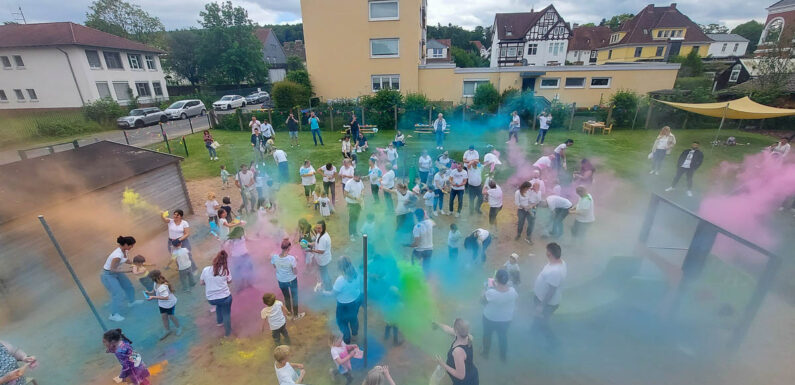 Sommerfest der KiTa Straußweg: Bunte Vielfalt und grenzenlose Freude